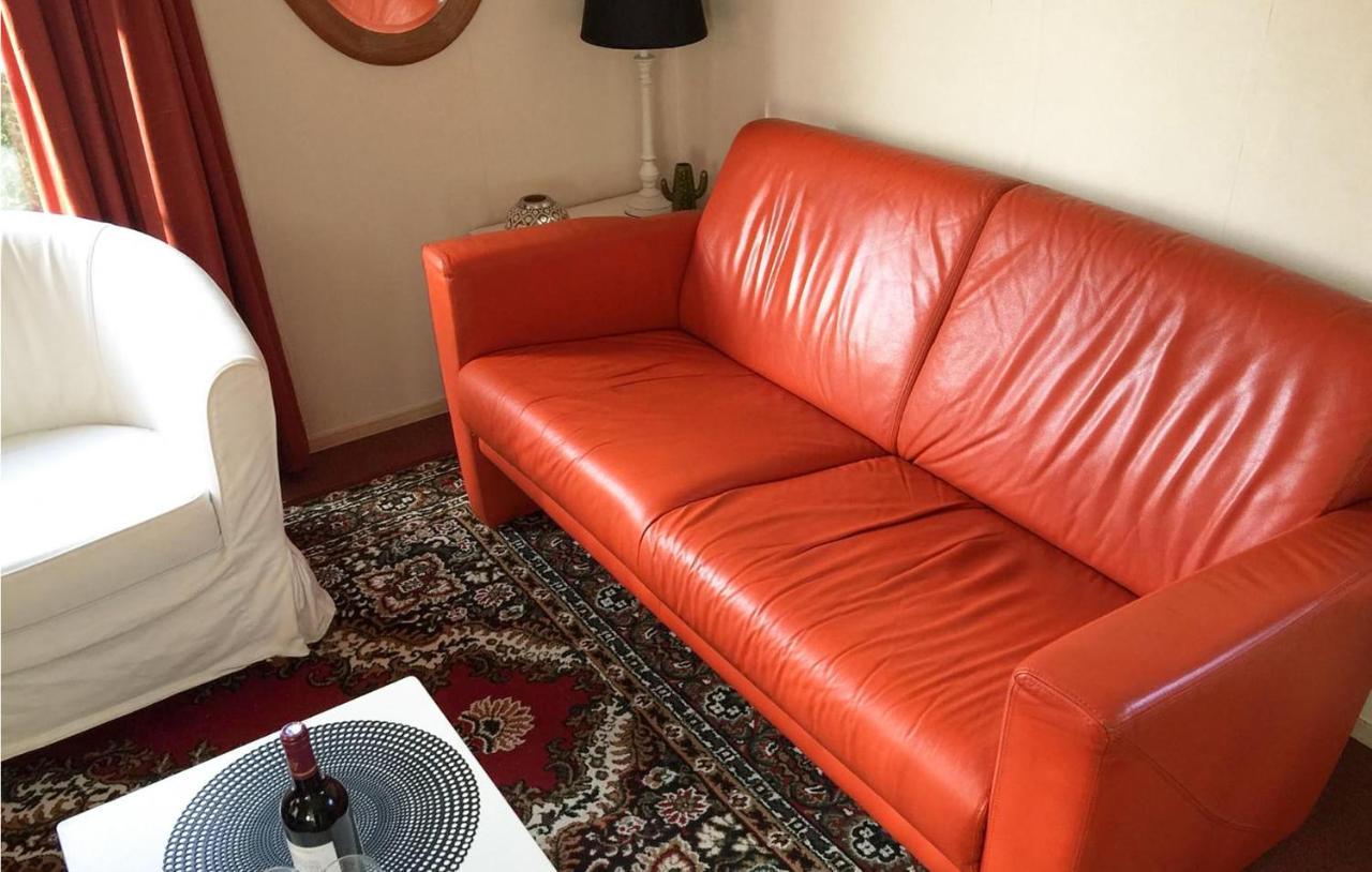 2 Bedroom Awesome Home In Tzummarum 외부 사진